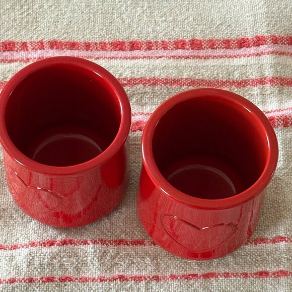 (2) La Fermière Yogurt Pots ~ Valentine Red & Hearts ❤️ -- Cleaned Rims! {lot 1} - Picture 4 of 6